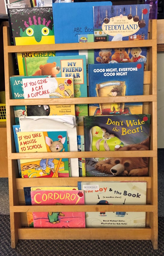 Organizing Your Classroom Book Collection Effectively